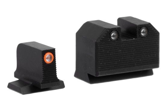RMR-compatible Smith and Wesson night sight set with orange front ring.